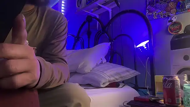 TrndSettr ওয়েবক্যাম শো