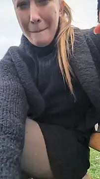 Risky_girl23_ Live XXX-Chat