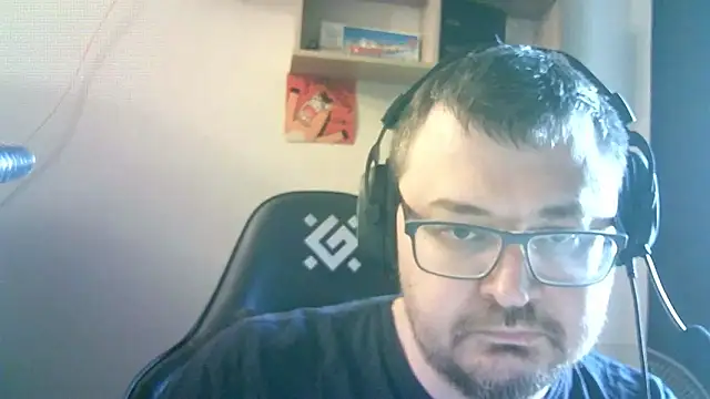 แชท XXX สดของ SirAbuser