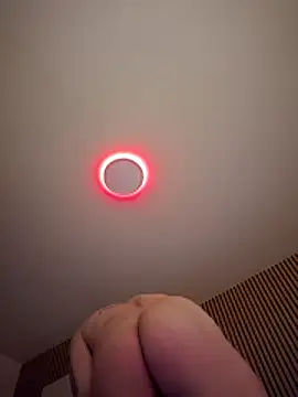 calebdevil 在線直播表演