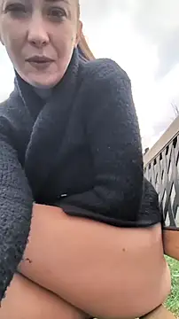 Risky_girl23_のライブXXXチャット