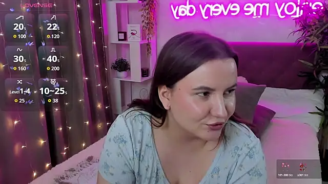 Živý XXX chat FeralPeach