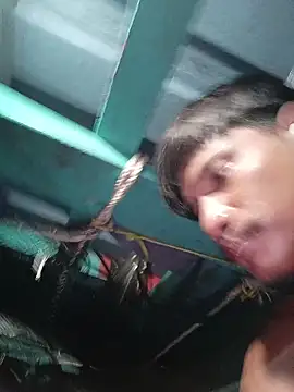 Ayetun008 在線直播表演