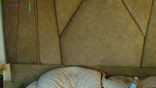 lana_lanna_'s Live XXX Chat