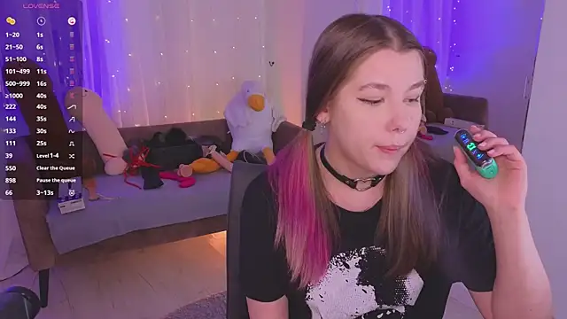 Mira_Falls' Live XXX Chat