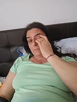 IsabelleCraft's Live XXX Chat