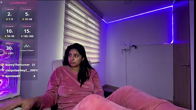 cloe_smallのライブXXXチャット