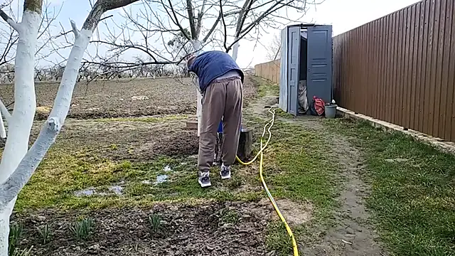 Chat +18 de Vuitton ao vivo