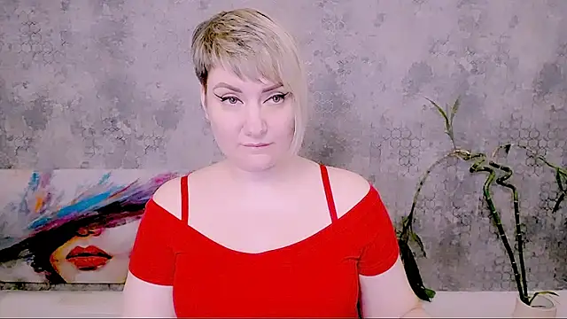 Djullia Live XXX-chat