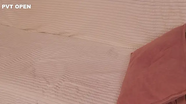 hlopushkahouse's Live XXX Chat