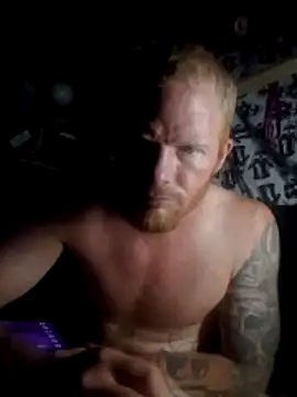 ed31devall Chat XXX in diretta