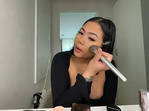 TitiTinyThai live XXX chat