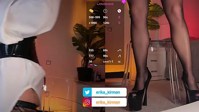 Erika_Kirman: απευθείας συνομιλία ΧΧΧ