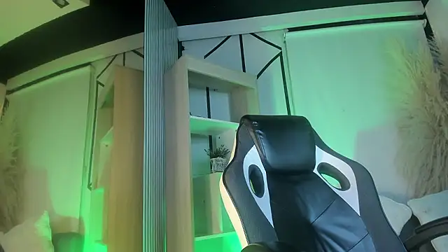 LizzyBrooks_ Webcam Show