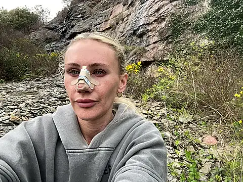 Chatroom XXX en direct de Elsa_24