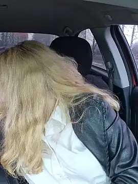 XXX chat uživo modela LianaJu