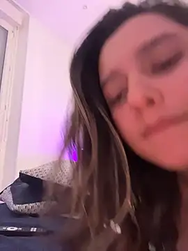 Czat XXX na żywo – Lusty_Lunaa