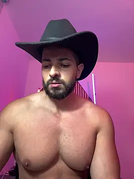 Show modela magnumchris na web-kameri