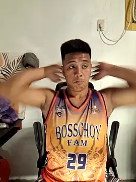 Felix_Asher Chat XXX in diretta