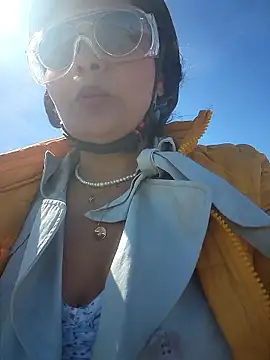 bellapaty Chat XXX live