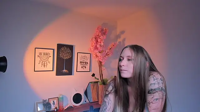 Siouxsie_cenobite Chat XXX in diretta