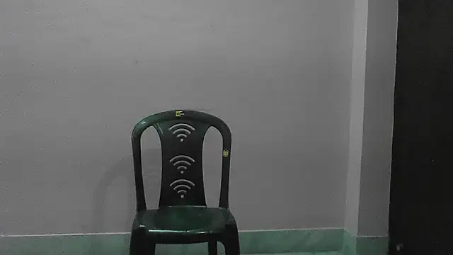 cute_lailaaのライブXXXチャット