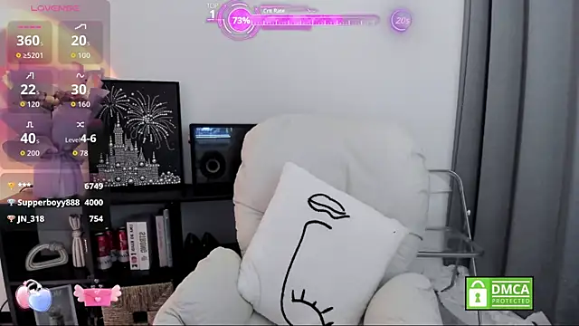 Cute_Mango élő XXX-chatje