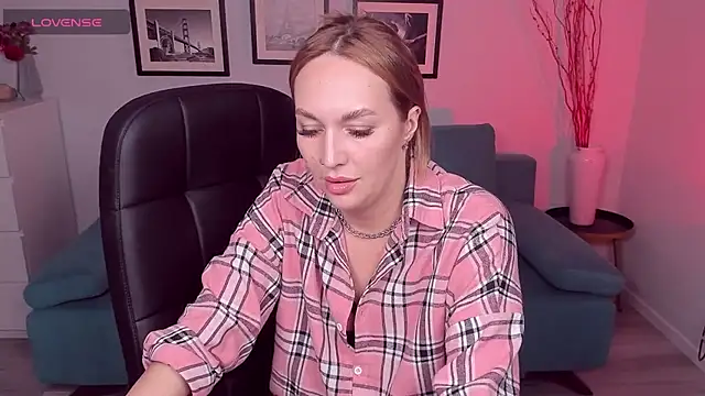 EvieMagical Chat XXX live