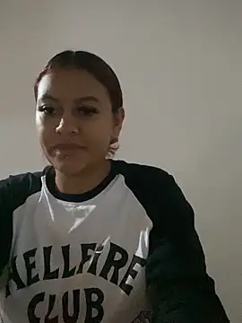 Koral___ Chat XXX in diretta