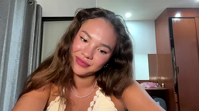 kamila_18_french 现场XXX聊天