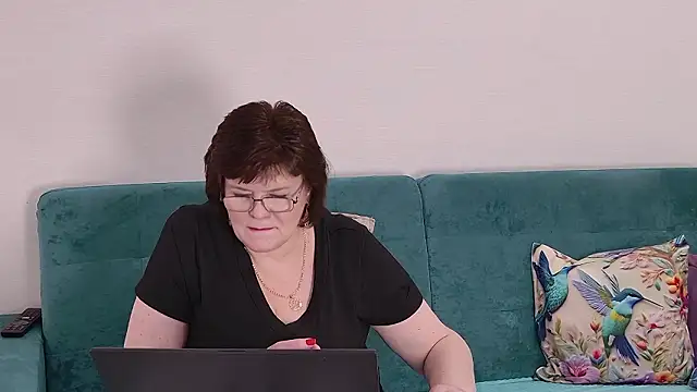 Sandra_Sunrise: онлайн-секс-чат