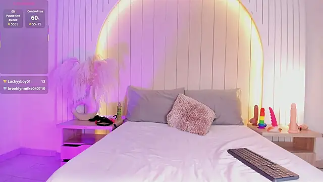 Živý XXX chat ALICESANDOVAL