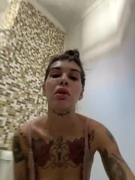 Nikatsu Chat XXX in diretta