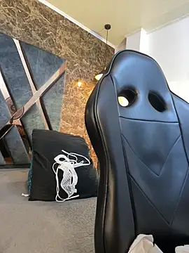 Hanna_Becker_ Adlı Modelin Canlı XXX Sohbeti