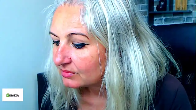 angel_devil_milf Live XXX-Chat