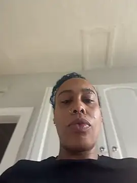 Chat +18 de Lunalovesyou8 ao vivo