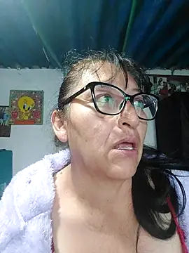 clarita_01's Webcam Show