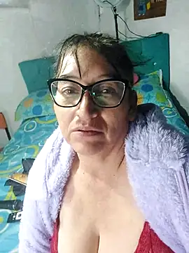 clarita_01 Adlı Modelin Web Kamerası Şovu