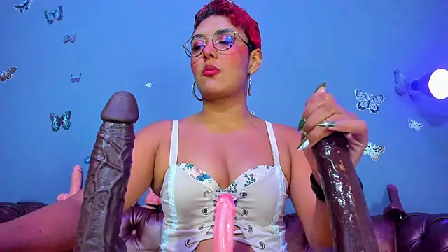 دردشة Kaira_mosse الجنسية المباشرة