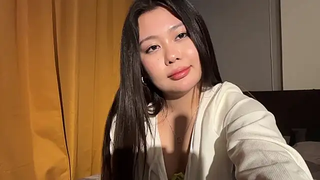 دردشة YukiLian الجنسية المباشرة