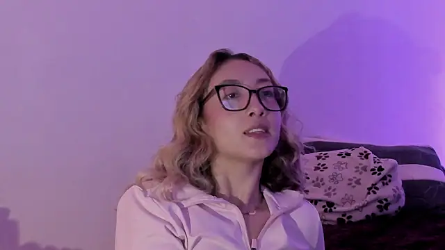 XXX chat uživo modela Laurenn_Sweet