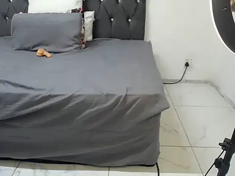 BootySoYummyX: απευθείας συνομιλία ΧΧΧ