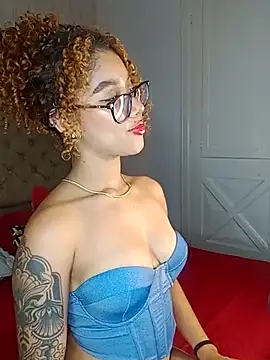 Sienna_brunette's Live XXX Chat