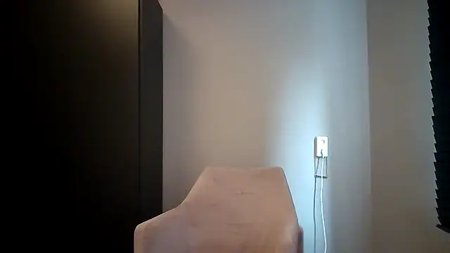 avajadeのライブXXX  チャット