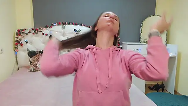 Chat XXX en directo de MichelLeee