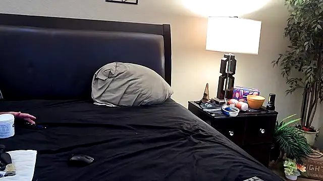 Živý XXX chat 2Clouded4U2C