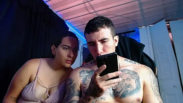 Chat XXX en directo de Adam_Hudsond