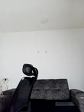 Show modela Dante_Knox na web-kameri