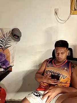 Felix_Asher 即時 XXX 聊天