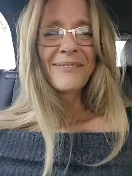 Chat +18 de Sacha_Scorp ao vivo